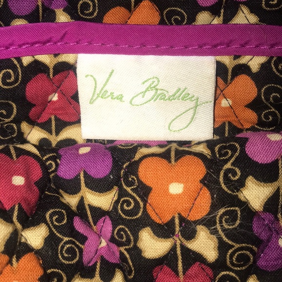 Large Vera Bradley tote - Picture 4 of 4
